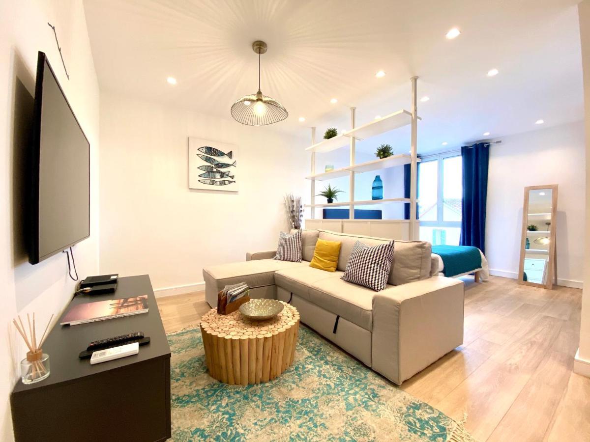 Magnifique Studio à deux pas du port de Saint-Tropez Extérieur photo